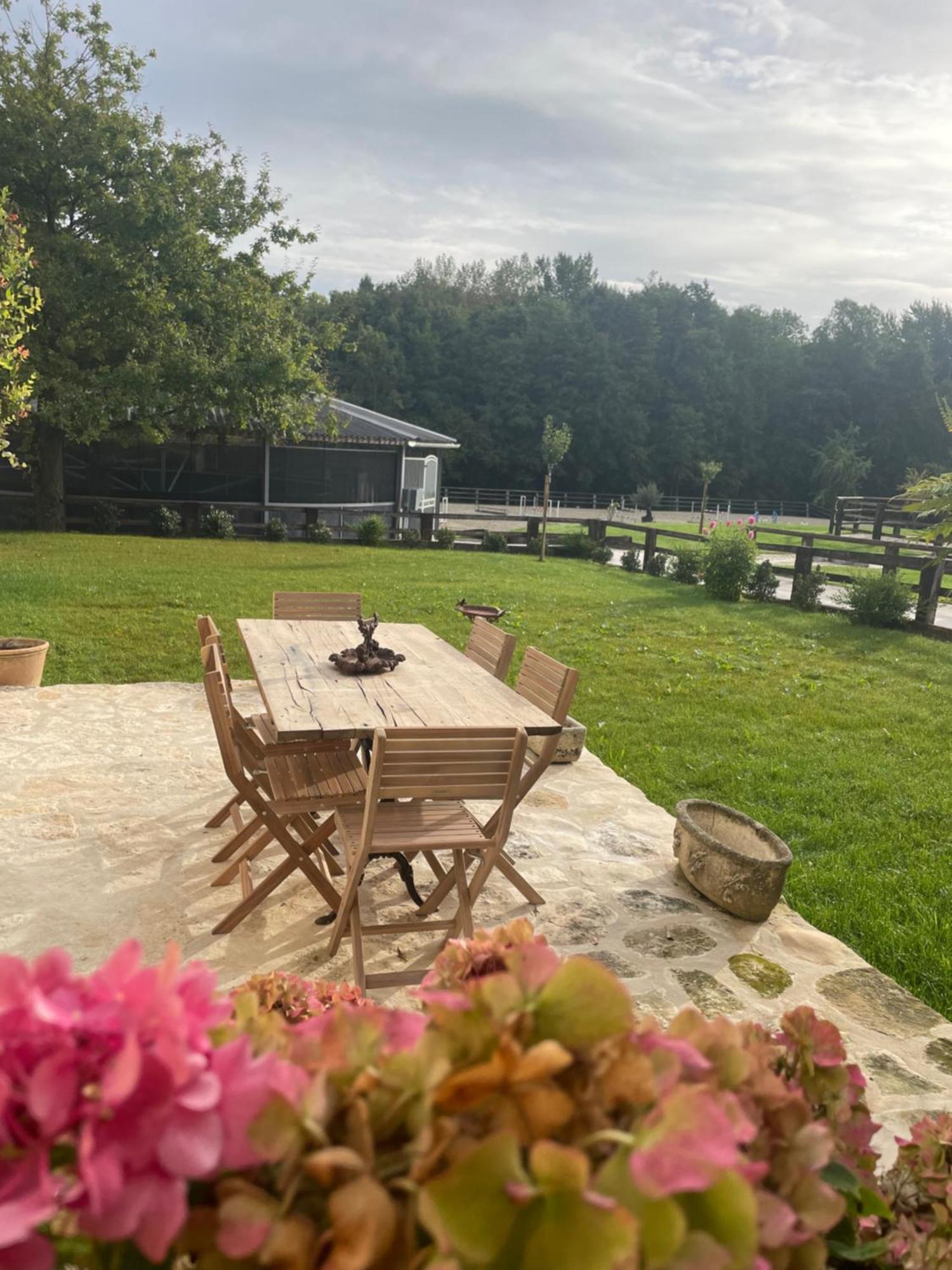 Du Fournil « chez Nicole » Ully-Saint-Georges